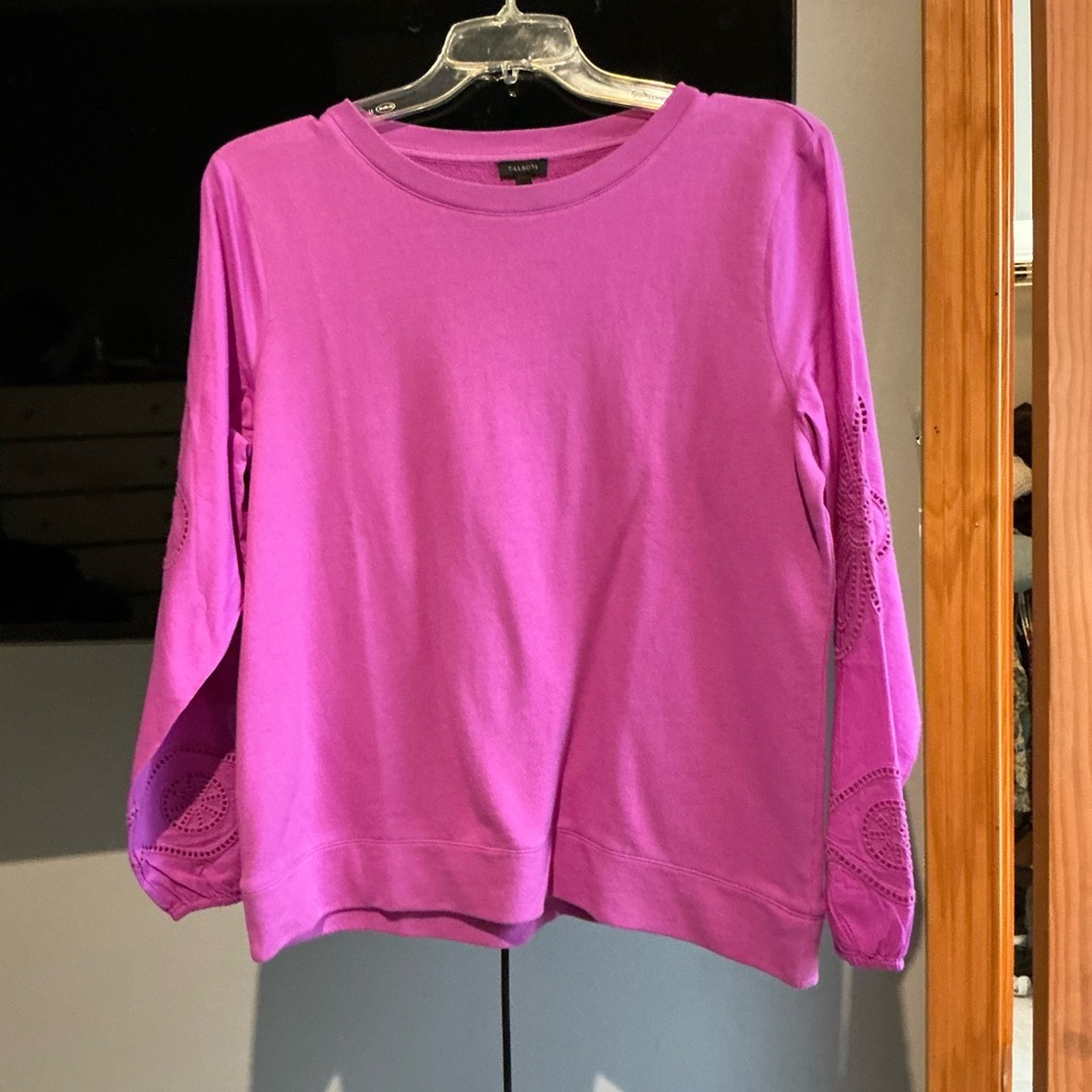 Women's Pink Top
